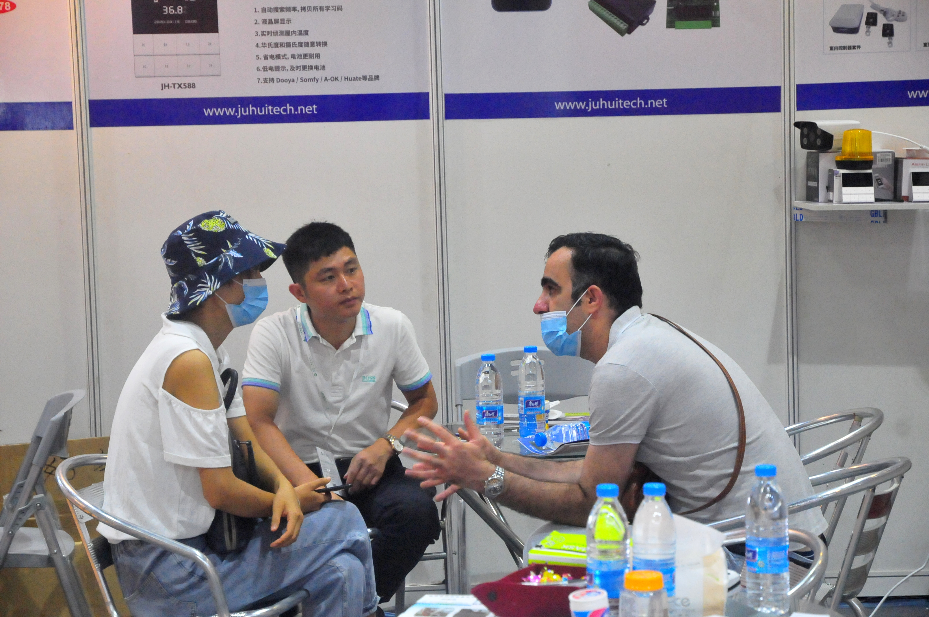 外商采購(gòu)團(tuán)1